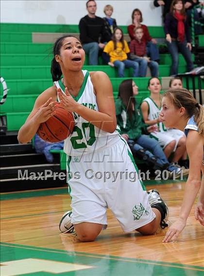 Thumbnail 1 in Panther Creek @ Cary photogallery.