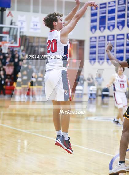 Thumbnail 1 in Avon @ Plainfield photogallery.