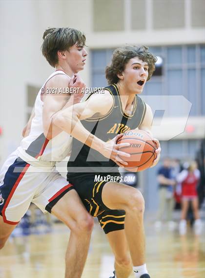 Thumbnail 3 in Avon @ Plainfield photogallery.