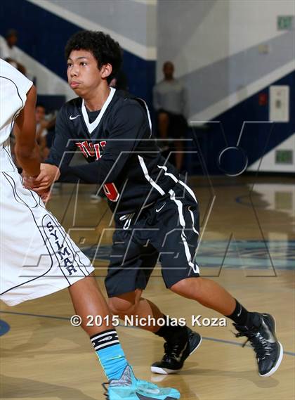 Thumbnail 2 in Buckley vs. Sylmar photogallery.