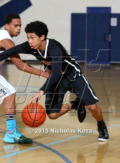 Thumbnail 2 in Buckley vs. Sylmar photogallery.