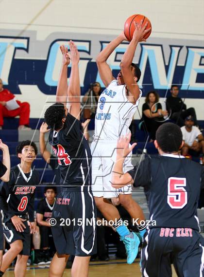 Thumbnail 1 in Buckley vs. Sylmar photogallery.