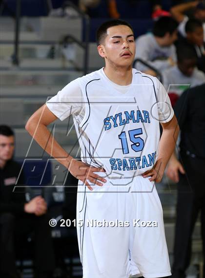Thumbnail 2 in Buckley vs. Sylmar photogallery.