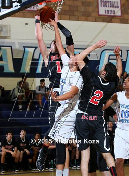 Thumbnail 2 in Buckley vs. Sylmar photogallery.