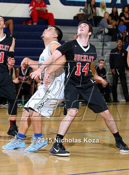 Thumbnail 3 in Buckley vs. Sylmar photogallery.