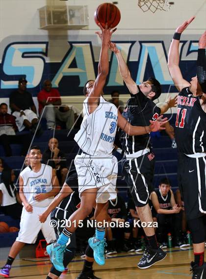 Thumbnail 1 in Buckley vs. Sylmar photogallery.
