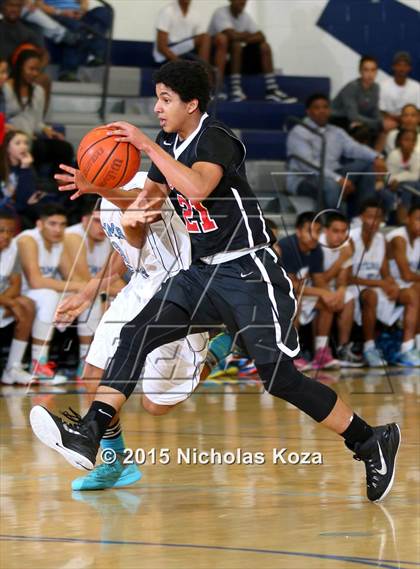Thumbnail 1 in Buckley vs. Sylmar photogallery.