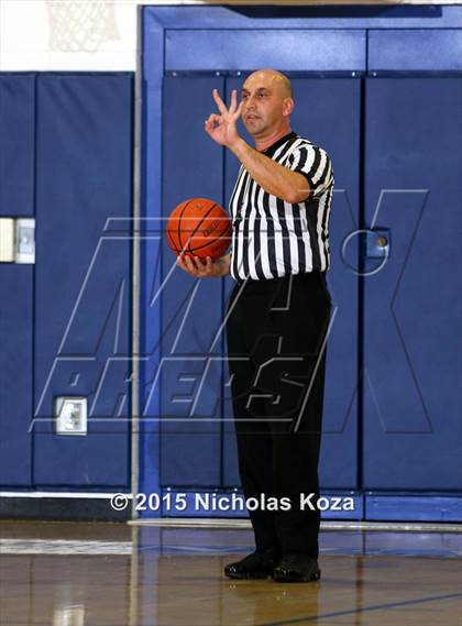 Thumbnail 2 in Buckley vs. Sylmar photogallery.
