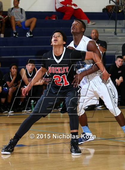 Thumbnail 2 in Buckley vs. Sylmar photogallery.