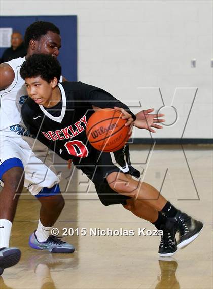 Thumbnail 2 in Buckley vs. Sylmar photogallery.