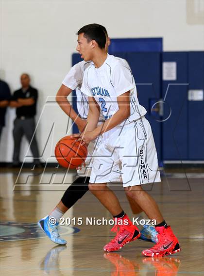 Thumbnail 1 in Buckley vs. Sylmar photogallery.