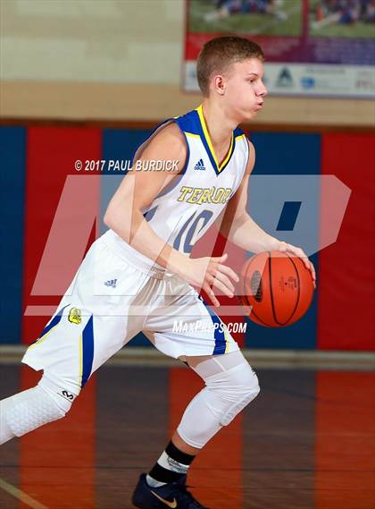 Thumbnail 2 in Johnsonburg vs. Otto-Eldred (District IX Class A Semifinal) photogallery.
