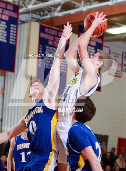 Thumbnail 3 in Johnsonburg vs. Otto-Eldred (District IX Class A Semifinal) photogallery.