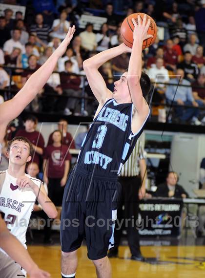 Thumbnail 1 in Muhlenberg County vs Breckinridge County (KHSAA 3rd Region Tournament) photogallery.