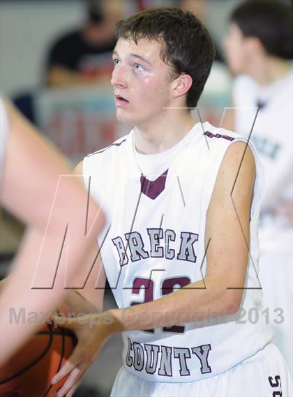 Thumbnail 1 in Muhlenberg County vs Breckinridge County (KHSAA 3rd Region Tournament) photogallery.