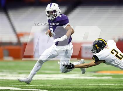 Thumbnail 3 in New Rochelle vs. McQuaid Jesuit (NYSPHSAA Class AA Championship) photogallery.