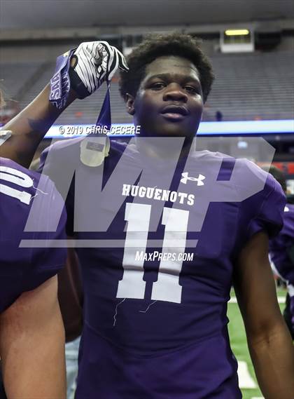 Thumbnail 3 in New Rochelle vs. McQuaid Jesuit (NYSPHSAA Class AA Championship) photogallery.