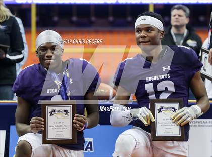 Thumbnail 3 in New Rochelle vs. McQuaid Jesuit (NYSPHSAA Class AA Championship) photogallery.