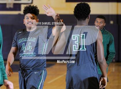 Thumbnail 3 in Moreau Catholic @ Kennedy photogallery.