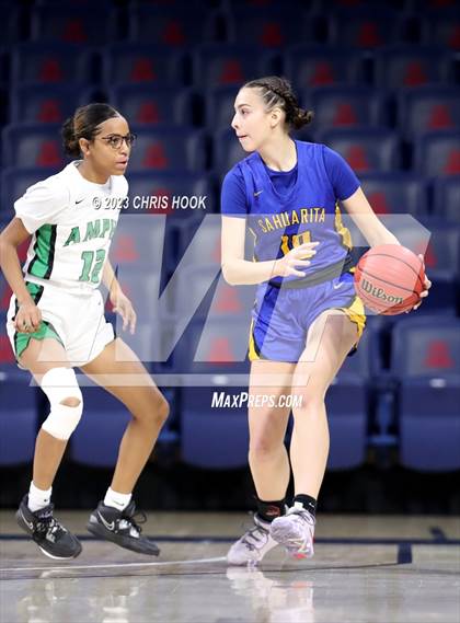 Thumbnail 1 in Sahuarita vs Amphitheater (MLK Basketball Classic) photogallery.