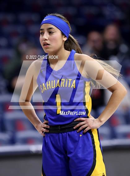 Thumbnail 3 in Sahuarita vs Amphitheater (MLK Basketball Classic) photogallery.