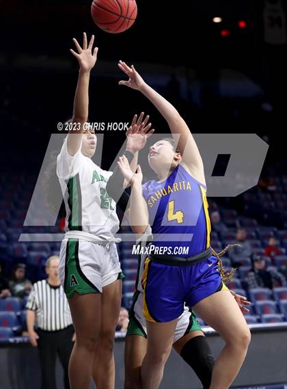 Thumbnail 2 in Sahuarita vs Amphitheater (MLK Basketball Classic) photogallery.