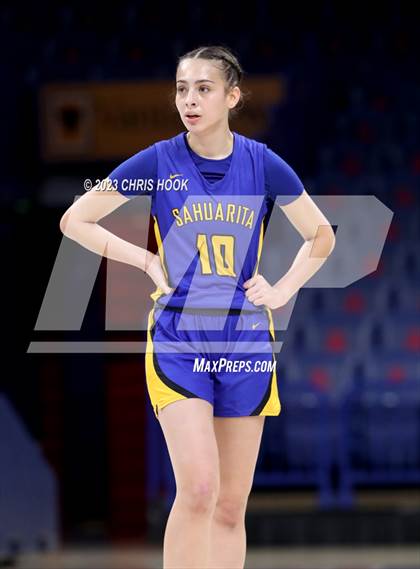 Thumbnail 1 in Sahuarita vs Amphitheater (MLK Basketball Classic) photogallery.