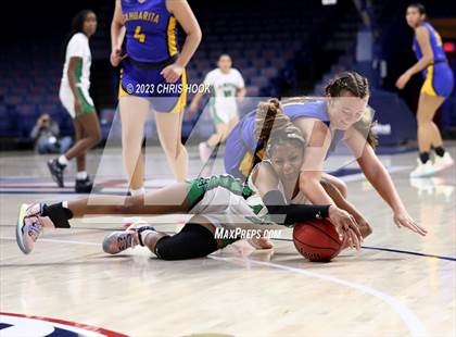 Thumbnail 2 in Sahuarita vs Amphitheater (MLK Basketball Classic) photogallery.