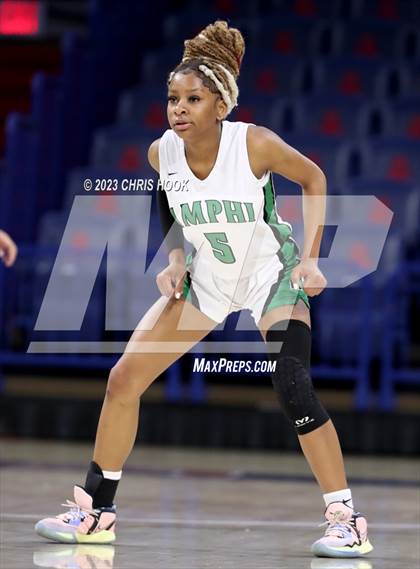 Thumbnail 2 in Sahuarita vs Amphitheater (MLK Basketball Classic) photogallery.