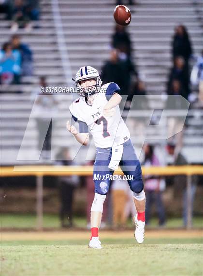 Thumbnail 1 in Terry Sanford @ Westover photogallery.
