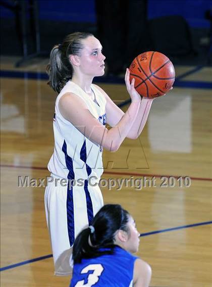 Thumbnail 2 in San Marino @ La Salle (CIF SS D4A Playoffs) photogallery.