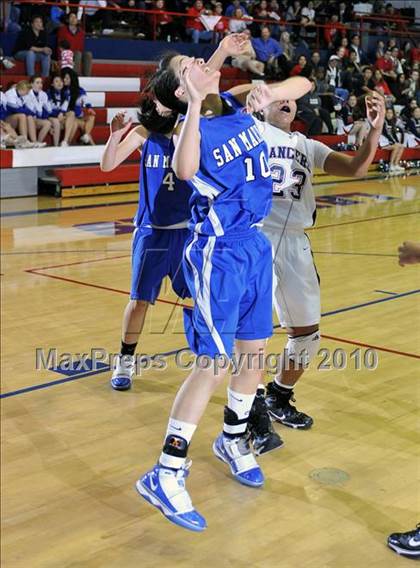 Thumbnail 3 in San Marino @ La Salle (CIF SS D4A Playoffs) photogallery.