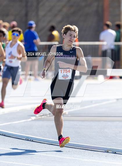 Thumbnail 3 in UF Relays (Saturday - 4 x 800 Meter Heat 1) photogallery.