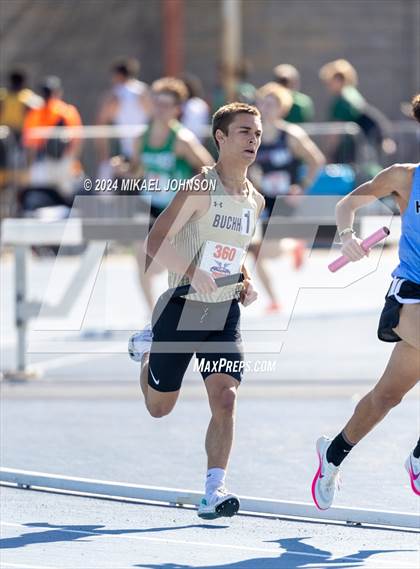 Thumbnail 3 in UF Relays (Saturday - 4 x 800 Meter Heat 1) photogallery.