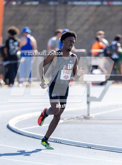 Thumbnail 2 in UF Relays (Saturday - 4 x 800 Meter Heat 1) photogallery.