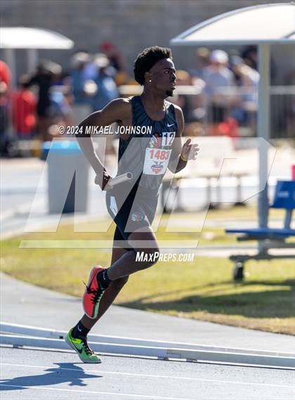 Thumbnail 3 in UF Relays (Saturday - 4 x 800 Meter Heat 1) photogallery.