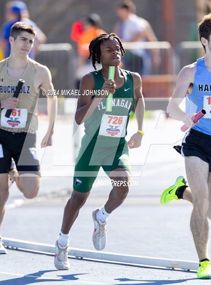 Thumbnail 2 in UF Relays (Saturday - 4 x 800 Meter Heat 1) photogallery.