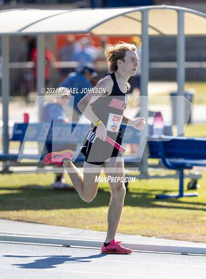 Thumbnail 3 in UF Relays (Saturday - 4 x 800 Meter Heat 1) photogallery.