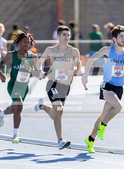 Thumbnail 1 in UF Relays (Saturday - 4 x 800 Meter Heat 1) photogallery.
