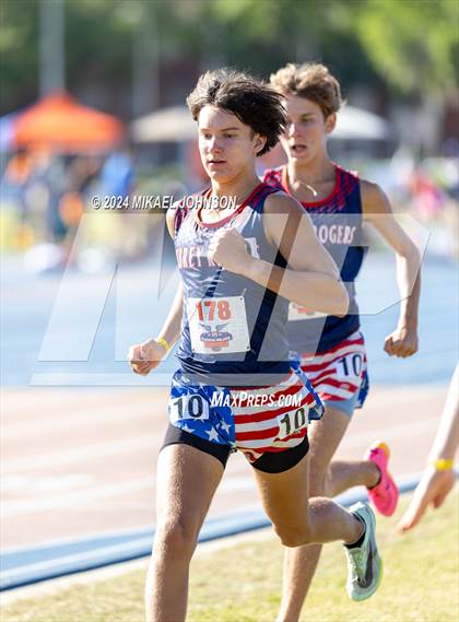 Thumbnail 2 in UF Relays (Saturday - 4 x 800 Meter Heat 1) photogallery.