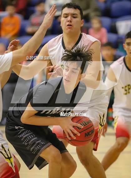 Thumbnail 2 in Onate vs. Espanola Valley (Jalene Berger Allstate Holiday Hoops Classic) photogallery.