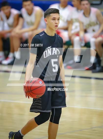 Thumbnail 2 in Onate vs. Espanola Valley (Jalene Berger Allstate Holiday Hoops Classic) photogallery.