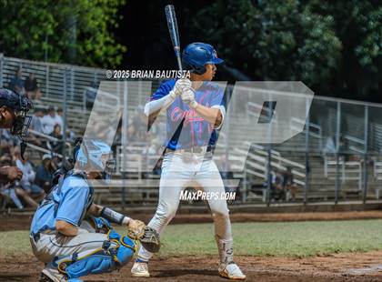 Thumbnail 2 in St. Louis @ Punahou photogallery.