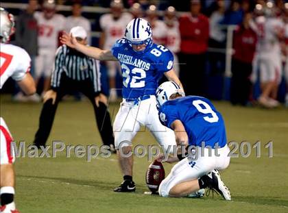 Thumbnail 1 in Highlands vs. Dixie Heights (KHSAA Class 5A Commonwealth Gridiron Bowl) photogallery.