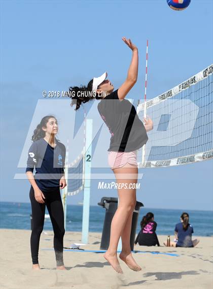 Thumbnail 1 in Mira Costa vs. Palisades (IBVL Competition) photogallery.