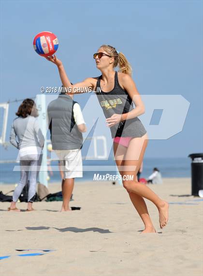 Thumbnail 1 in Mira Costa vs. Palisades (IBVL Competition) photogallery.