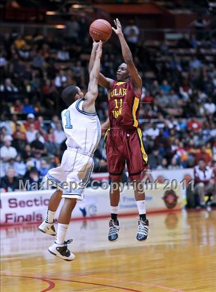 Thumbnail 2 in Tulare Union vs. Clovis North (CIF CS D2 Final) photogallery.