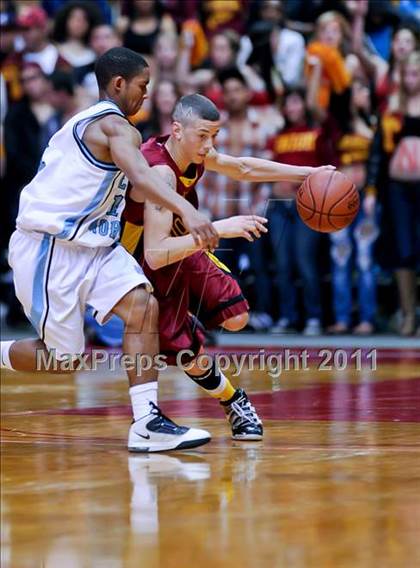 Thumbnail 1 in Tulare Union vs. Clovis North (CIF CS D2 Final) photogallery.