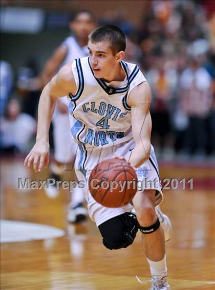 Thumbnail 3 in Tulare Union vs. Clovis North (CIF CS D2 Final) photogallery.