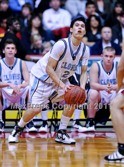 Thumbnail 2 in Tulare Union vs. Clovis North (CIF CS D2 Final) photogallery.